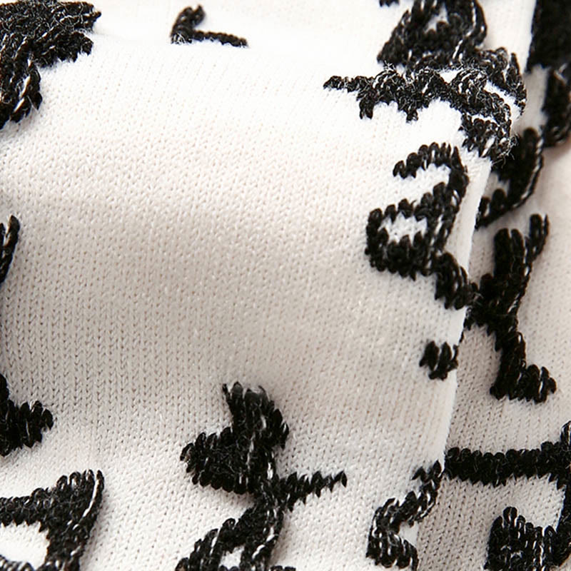 Buddha Stones Chinese Calligraphy Color Matching Pattern Micro Crew Women Cotton Socks