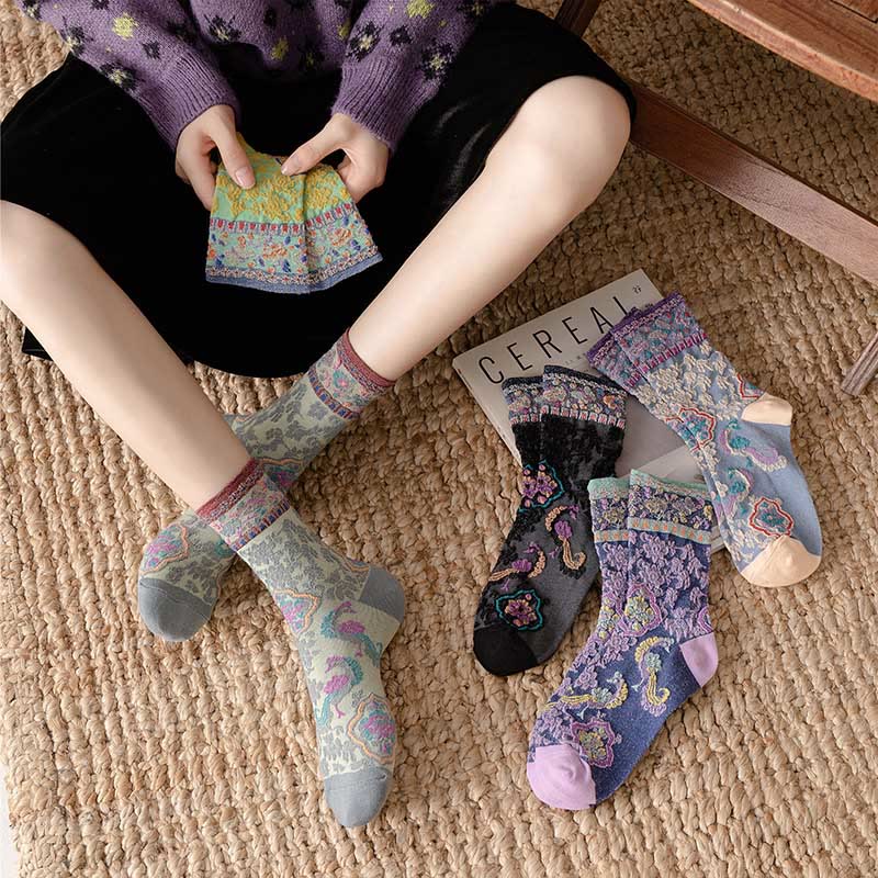 Buddha Stones Retro Embossed Floral Pattern Micro Crew Women Cotton Socks