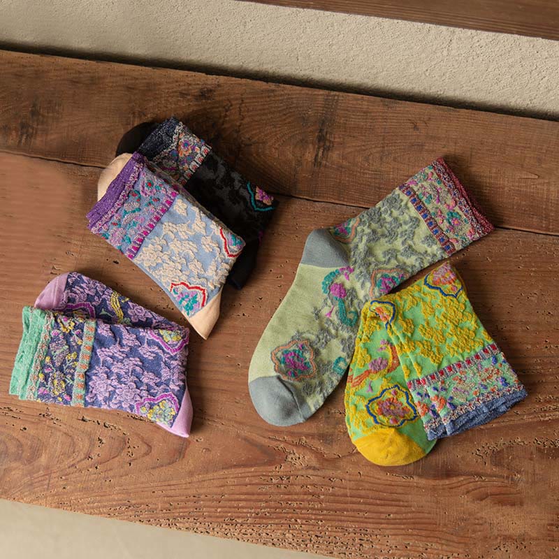 Buddha Stones Retro Embossed Floral Pattern Micro Crew Women Cotton Socks