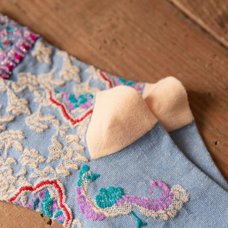 Buddha Stones Retro Embossed Floral Pattern Micro Crew Women Cotton Socks