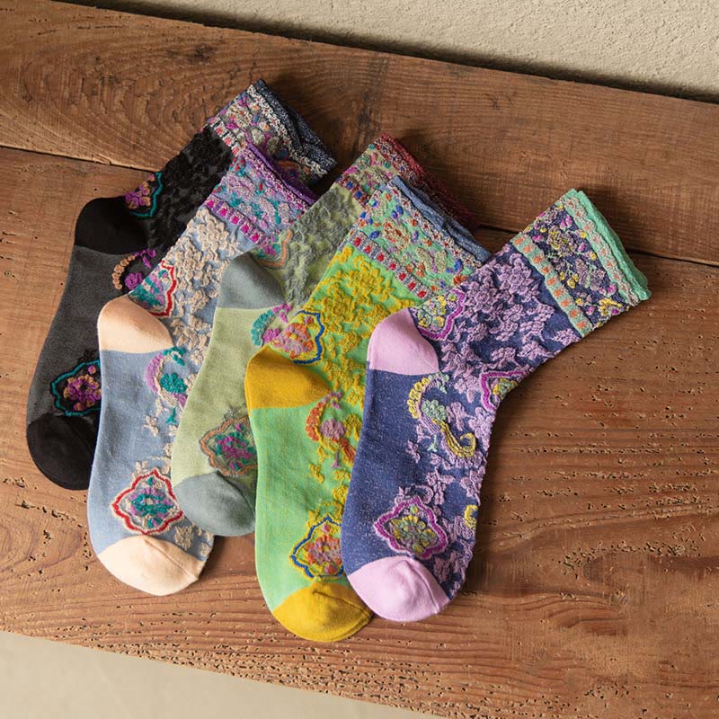 Buddha Stones Retro Embossed Floral Pattern Micro Crew Women Cotton Socks