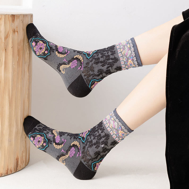 Buddha Stones Retro Embossed Floral Pattern Micro Crew Women Cotton Socks