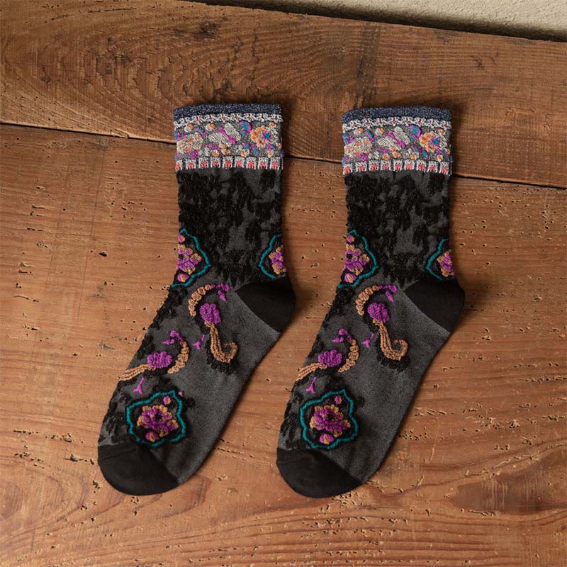 Buddha Stones Retro Embossed Floral Pattern Micro Crew Women Cotton Socks